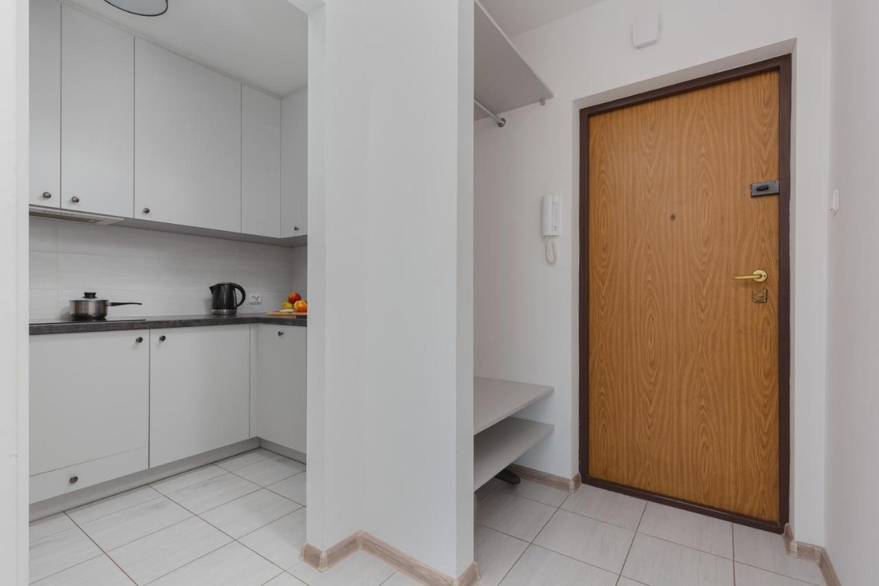 Apartaments Solec 79 By Noclegi Renters Warszawa Eksteriør bilde