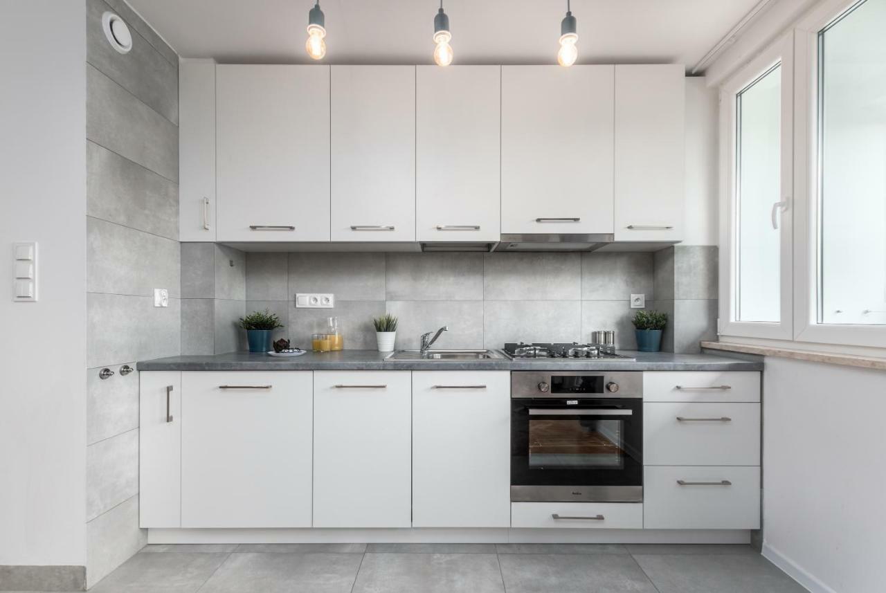 Apartaments Solec 79 By Noclegi Renters Warszawa Eksteriør bilde