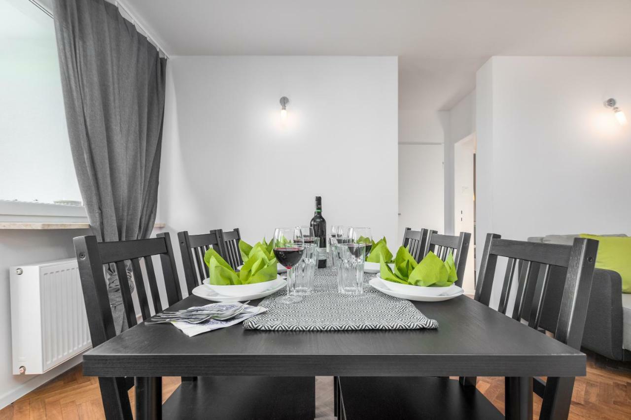 Apartaments Solec 79 By Noclegi Renters Warszawa Eksteriør bilde